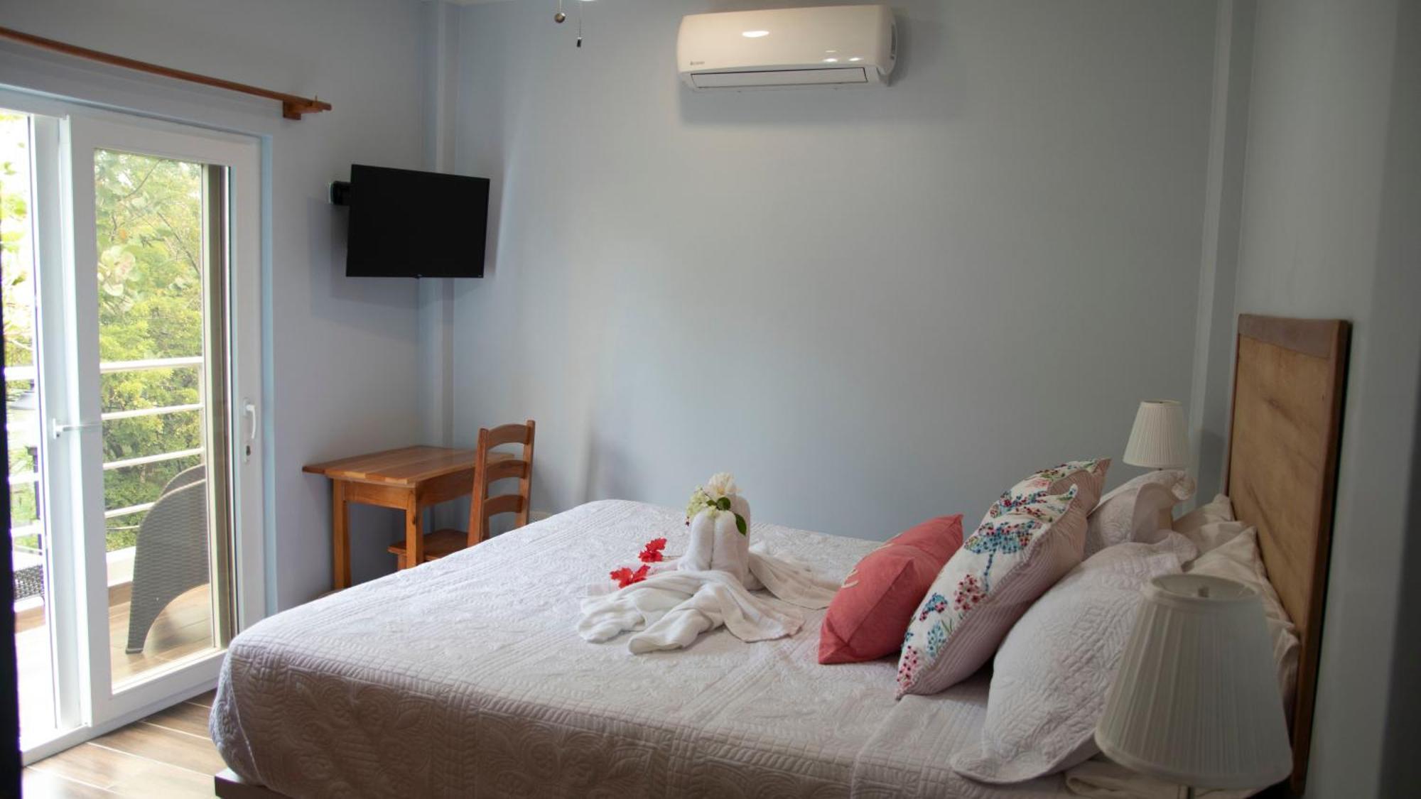 Meme'S Place Placencia Екстер'єр фото